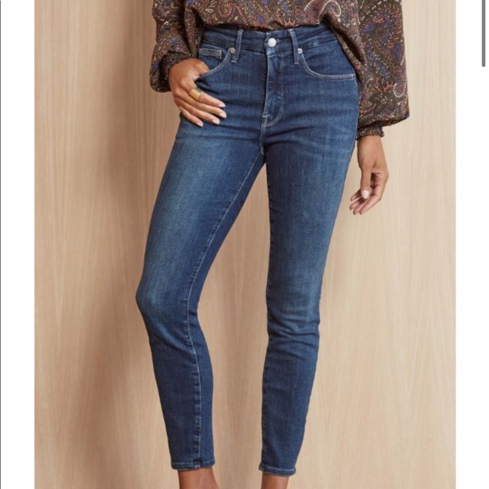 Good American Crop Leg Blue Jeans